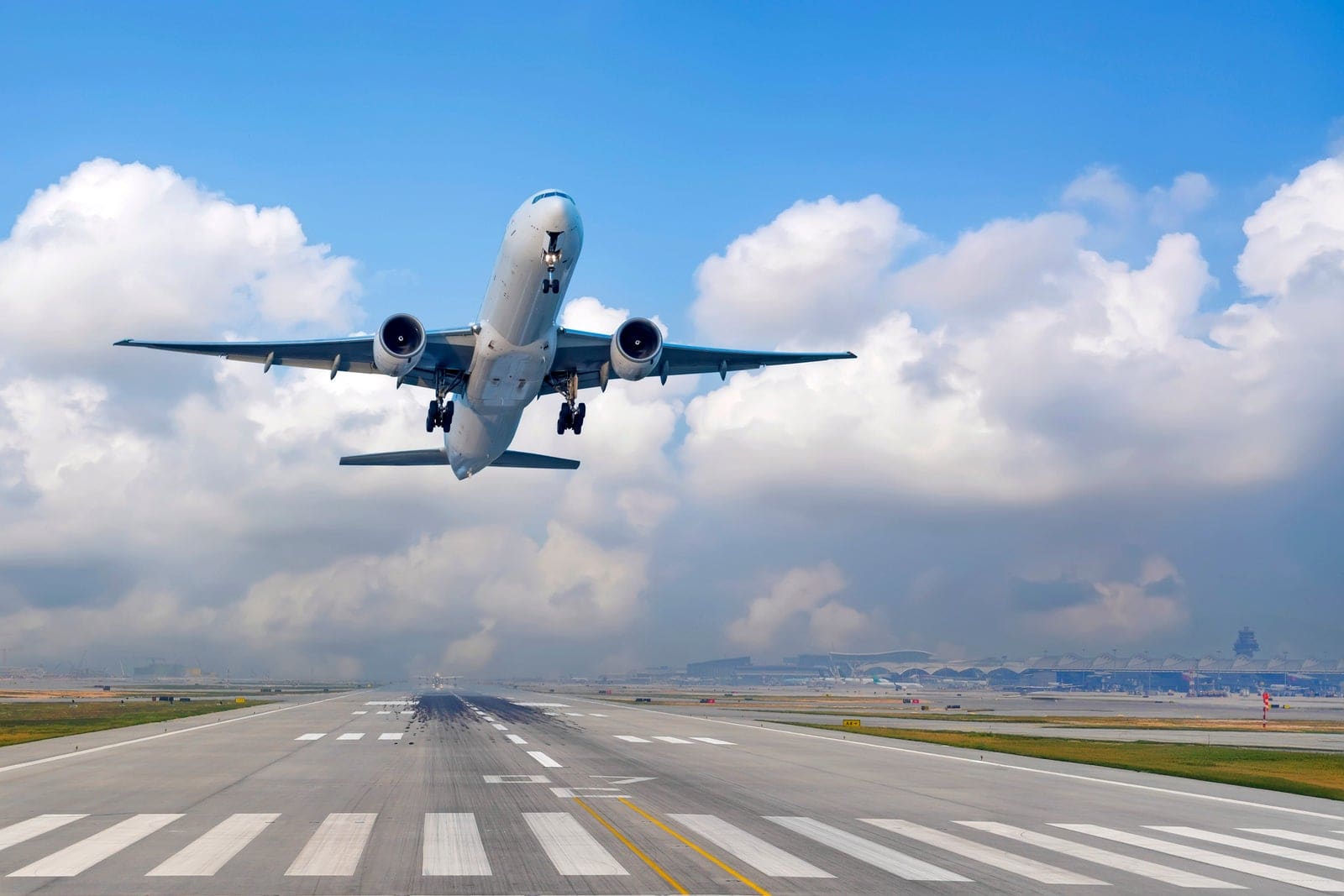 Airlines May Soon Stock Medical Kits Based on Conditions, Not Checklists