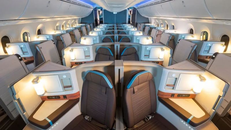 Alaska Airlines Brings Koa Wood and Champagne to the Skies