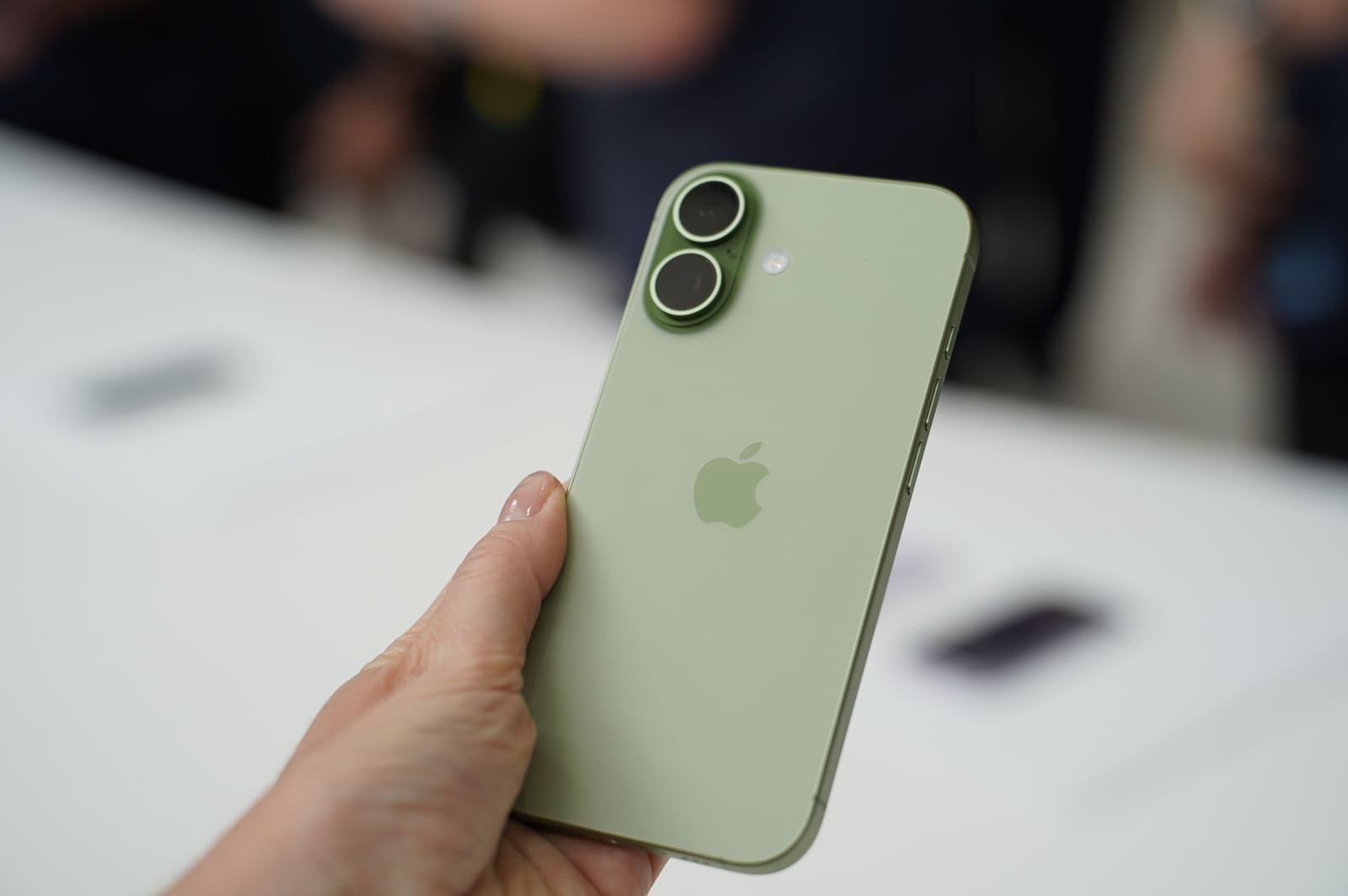 Apple Splits Its 2026 iPhone Lineup Across Two Quarters