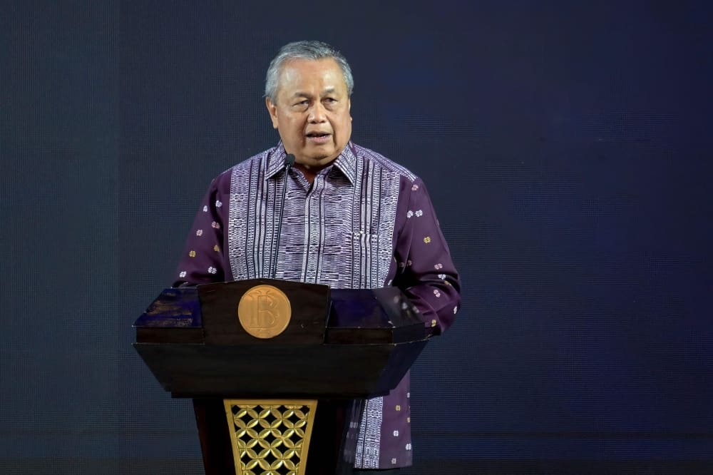 Bank Indonesia Governor Steps Down as Currency Slumps and Energy Shock Bites