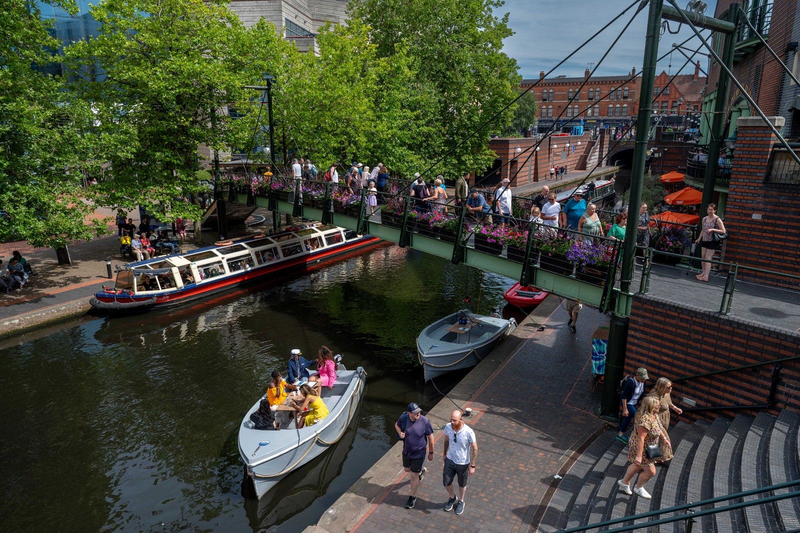 Birmingham Sheds Its Underdog Reputation With Canals, Street Art, and Unexpected Culture