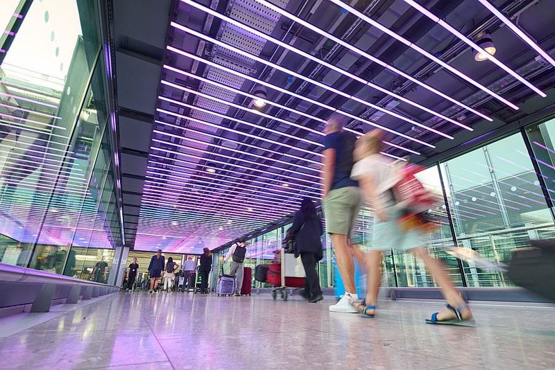 Britain's Airports Break Passenger Record as Travelers Shift Routes Around Middle East Conflict
