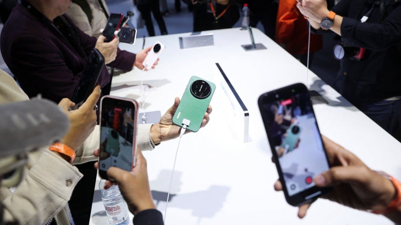 Budget Phones Face Extinction as Memory Costs Quadruple