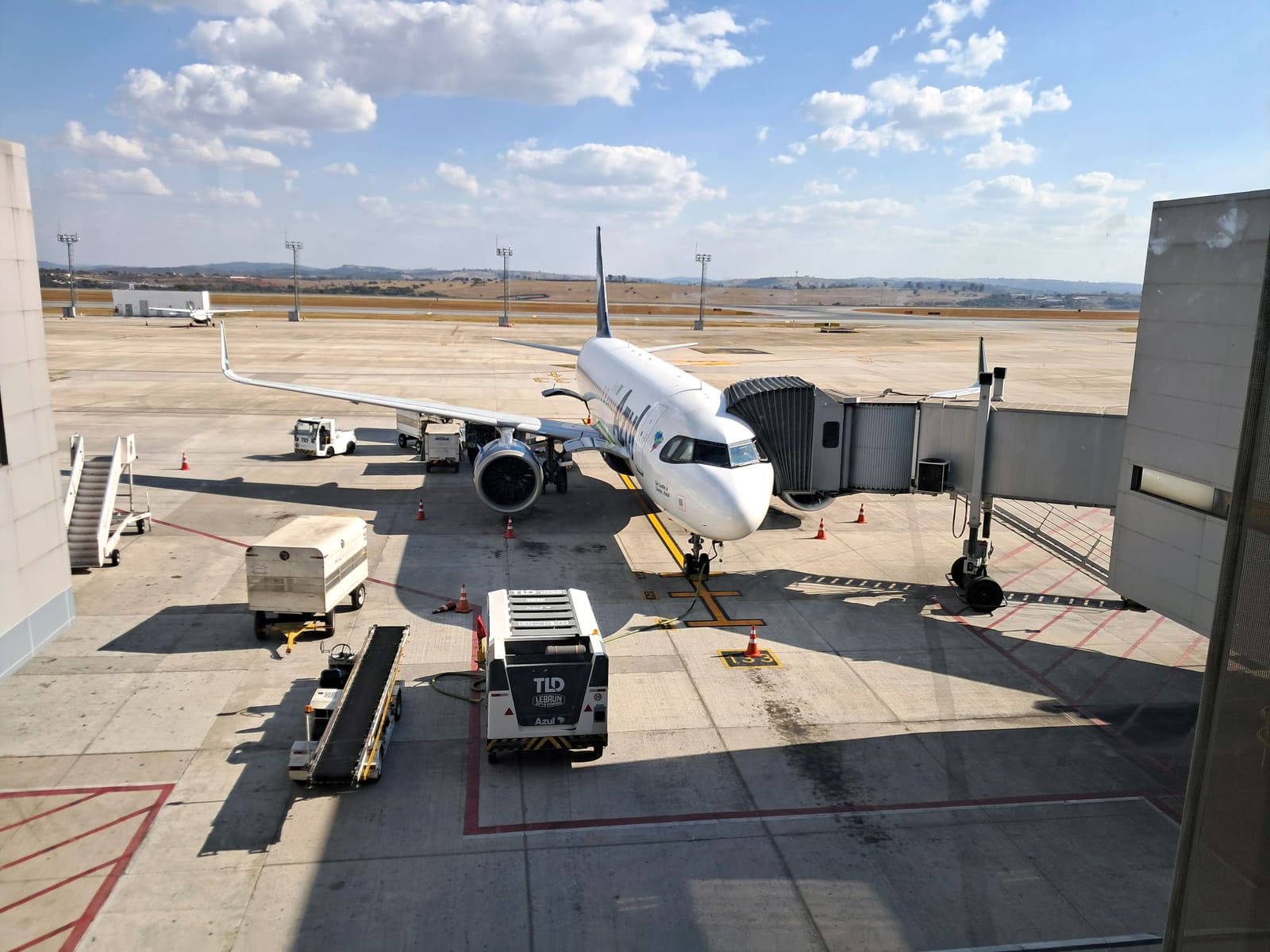 Catania Airport Stays Shut as Etna Ash Cloud Persists