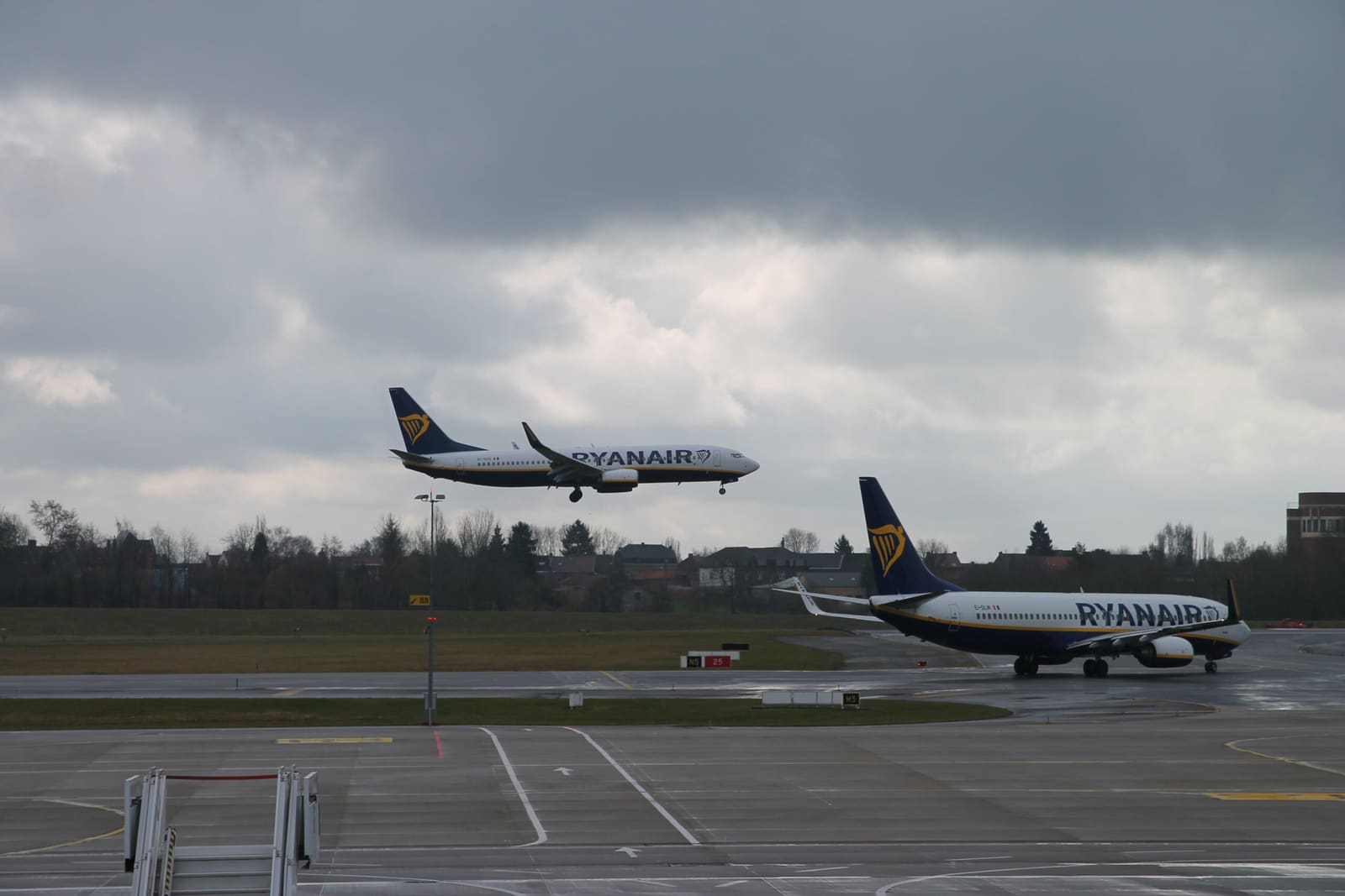 Charleroi Airport Will Shut Down Completely for Eleven Weeks in 2028