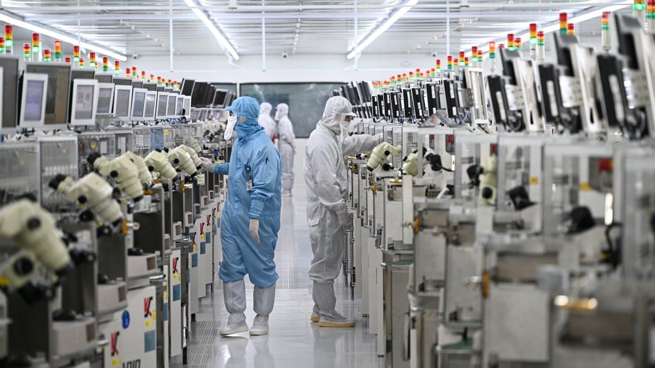 China's Packaging Giants Pour Billions Into New Lines as AI Chips Reshape the Stack