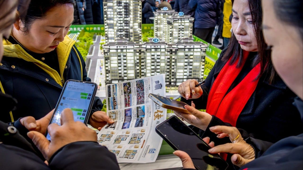 China Tightens Pre-Sale Mortgage Release to Protect Homebuyers Amid Stalled Market