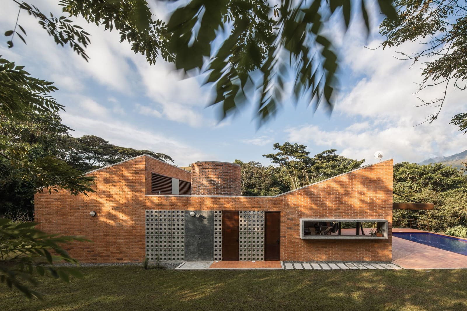 Clay and Character: How Colombian Homes Celebrate Exposed Brick