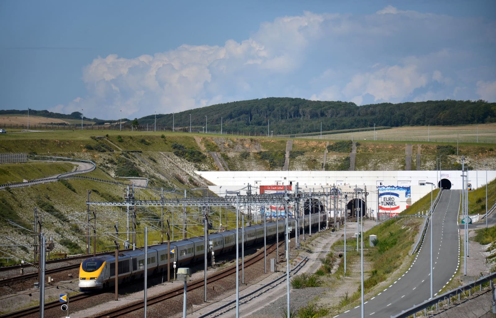 Competition Arrives for Channel Tunnel Rail After Three Decades
