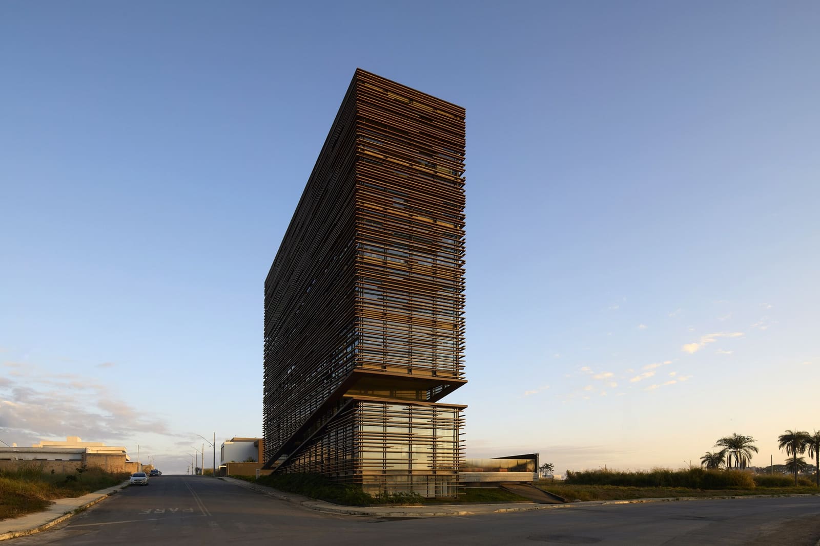 A Corner Office Building That Frames the Horizon