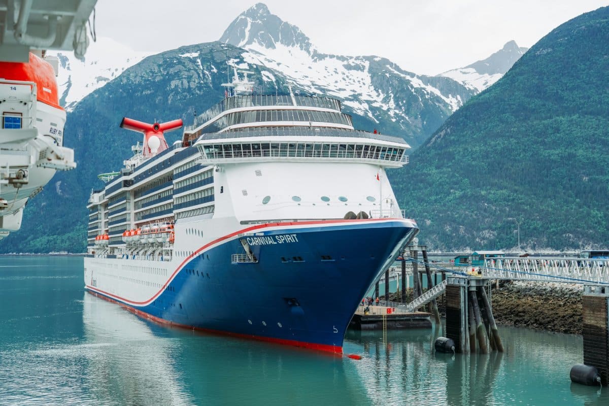 Cruise Gateways Lead Labor Day Bookings as Spending Divide Starts to Ease
