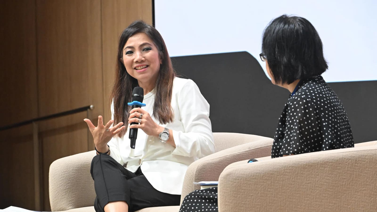 DBS Doubles Down on Asia, Ruling Out Global Expansion