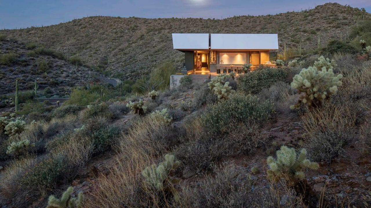 Desert Architecture That Thinks Like a Cactus