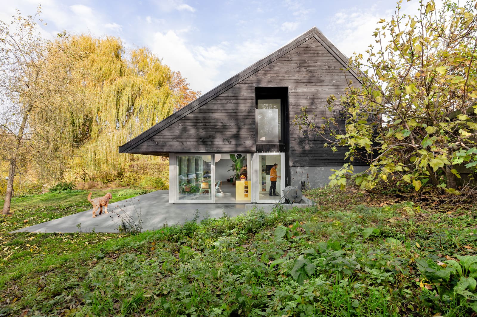 How a Dutch Village Plot Became a Study in Historical Memory and Modern Restraint