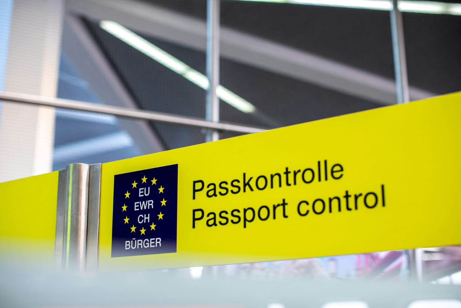 Europe's Pre-Travel Screening System Faces Another Pushback