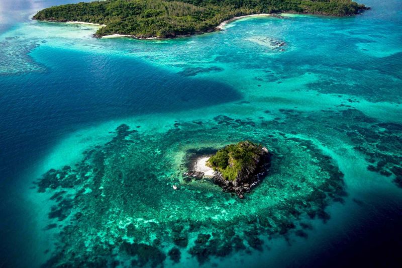 The Fijian Archipelago Through the Eyes of Those Who Return