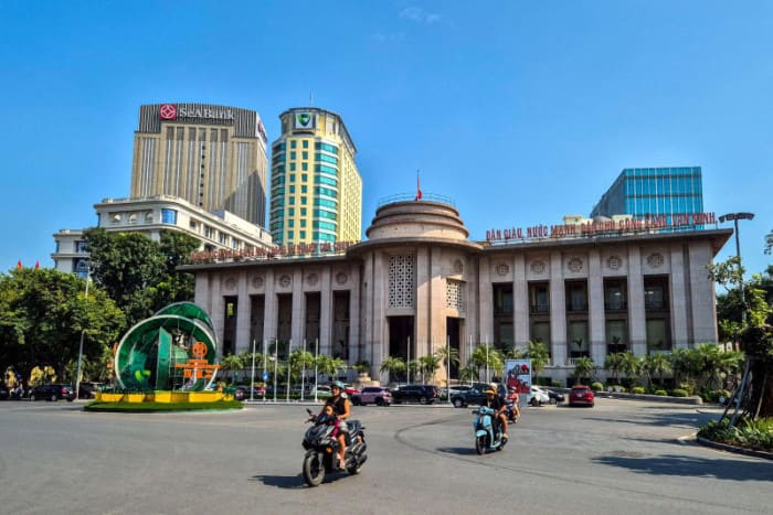 Foreign Banks Step Up Hard-Currency Lending as Vietnam's Credit Push Strains Domestic Lenders