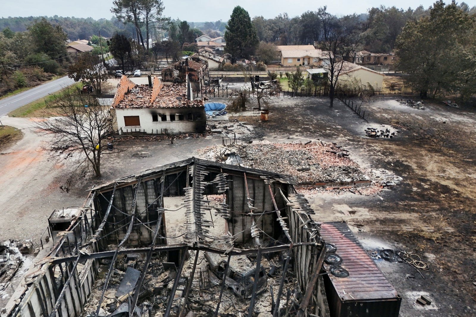 France's Gironde Region Asks Tourists to Stay Away as Wildfire Evacuations Widen