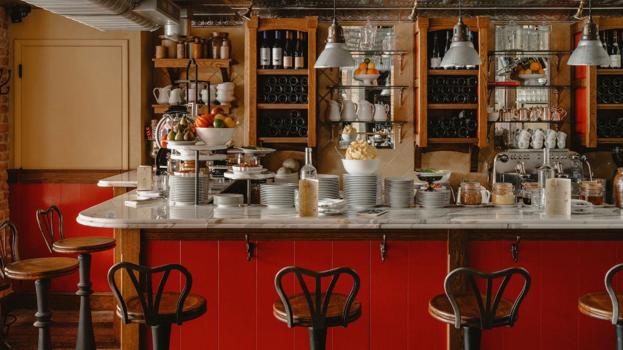 A Parisian Gastrothèque Lands in a Covent Garden Courtyard