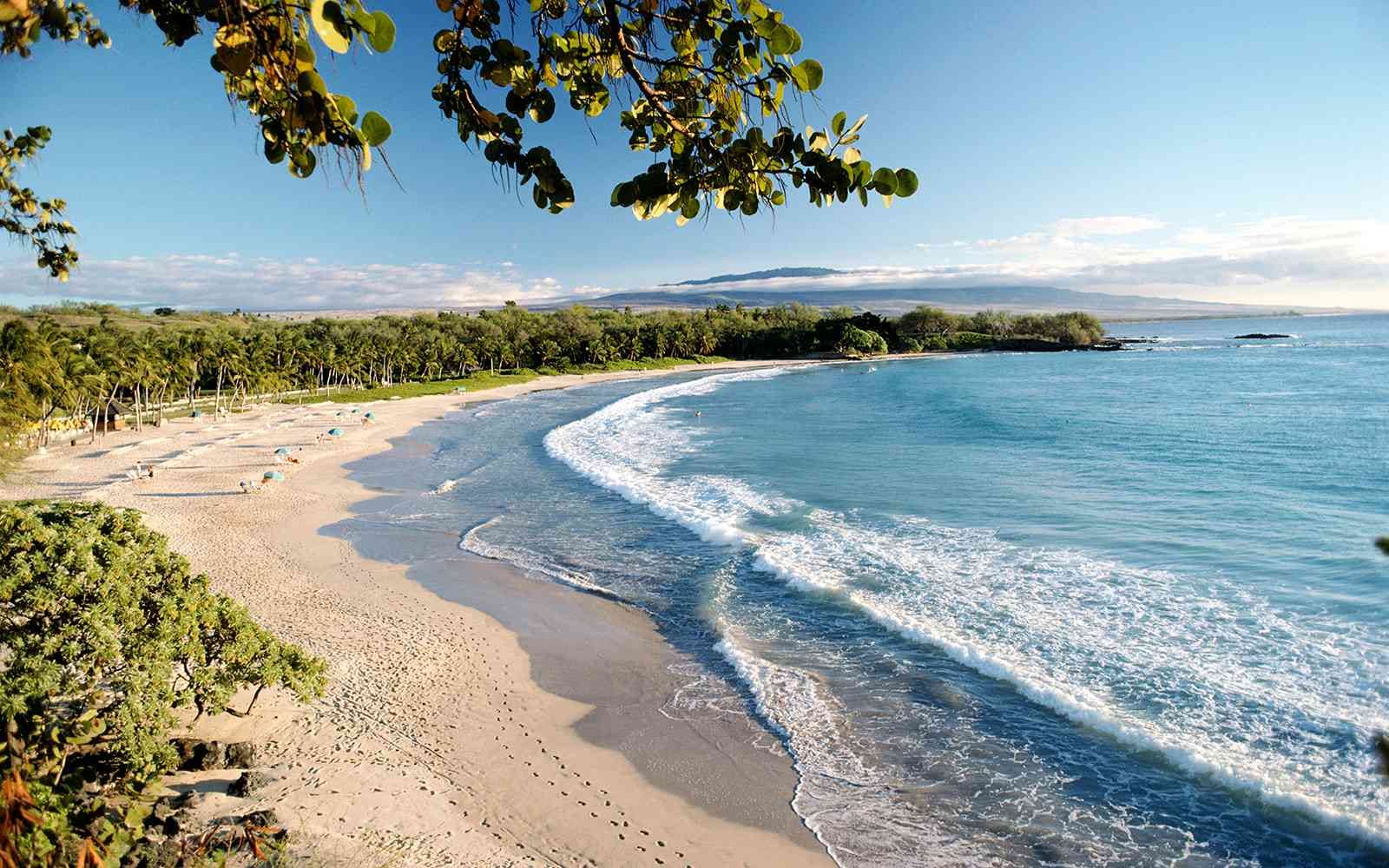 Where Sand Meets Story: Finding Hawaii's Most Soulful Shores
