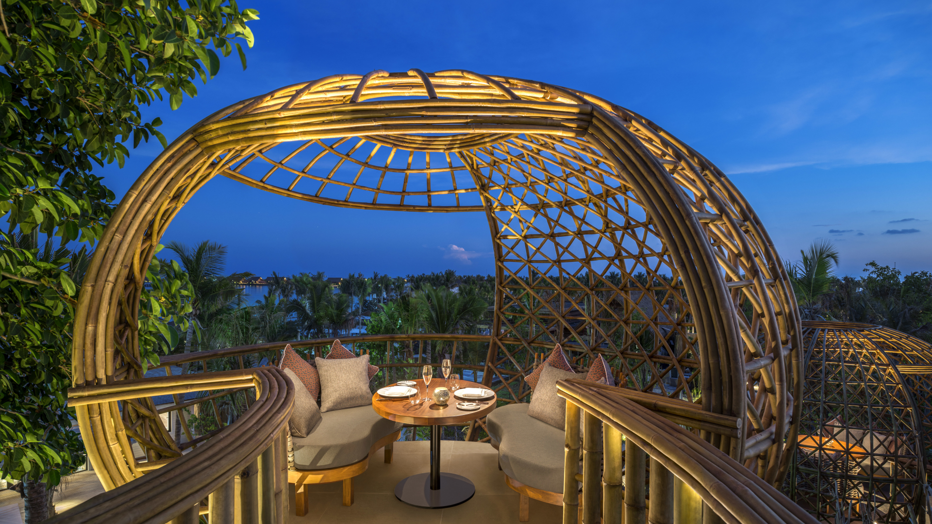 Paradise Refined: A Journey Into Waldorf Astoria Maldives Ithaafushi