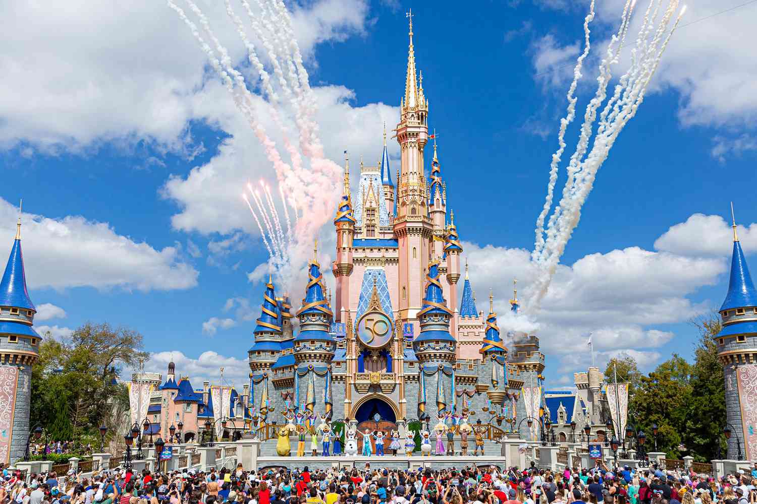 Travel By Calendar: A Smart Guide To The World’s Best And Cheapest Months