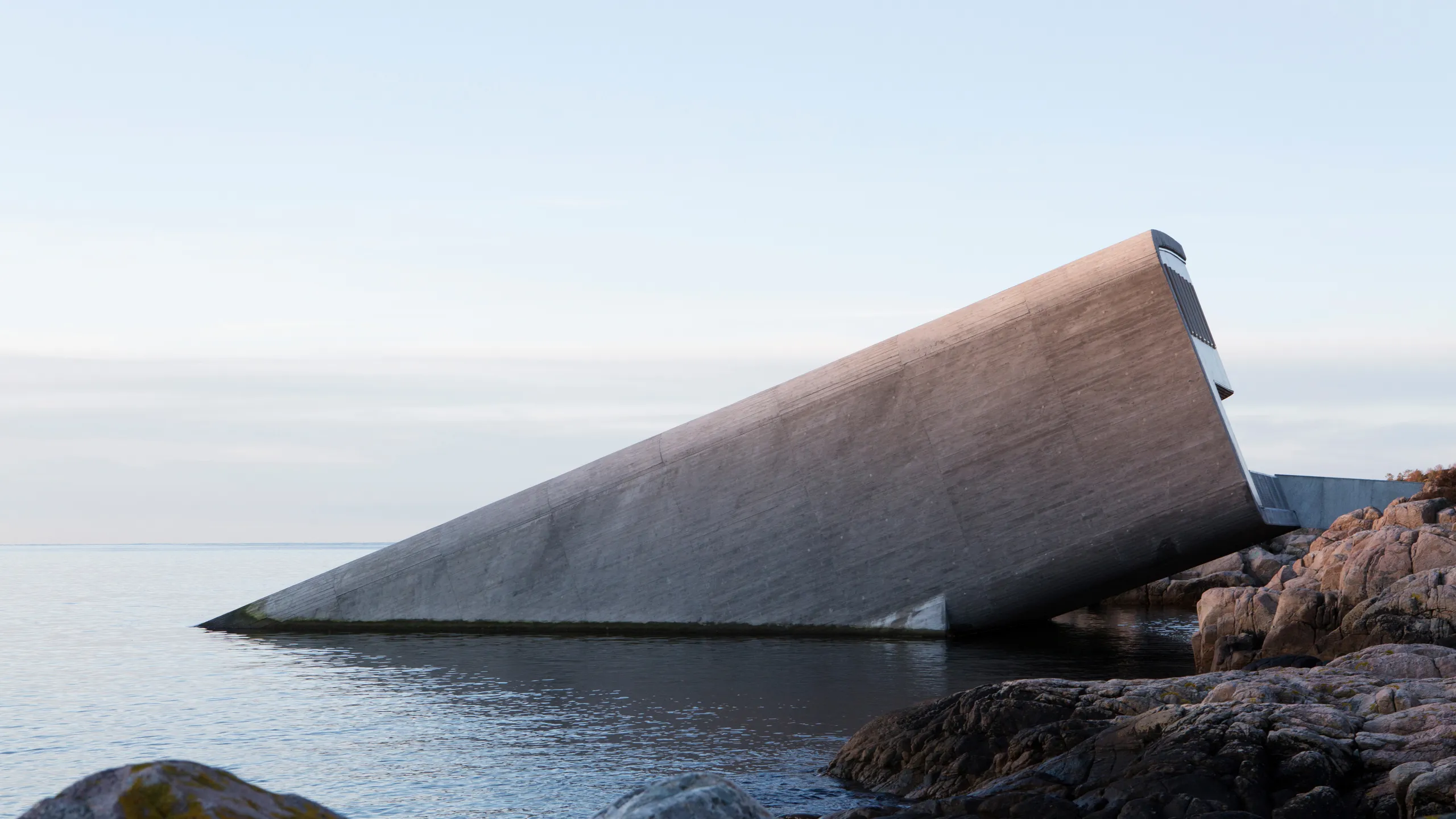 10 Extraordinary Restaurants That Turn Dining Into Adventures