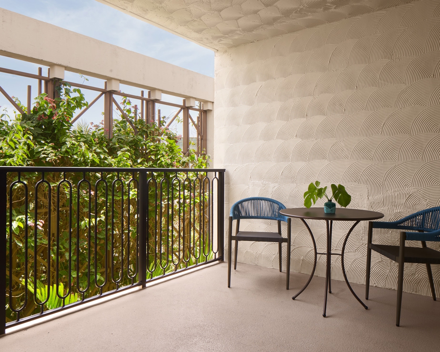 Mayfair House Hotel & Garden: Miami’s Most Atmospheric Urban Retreat