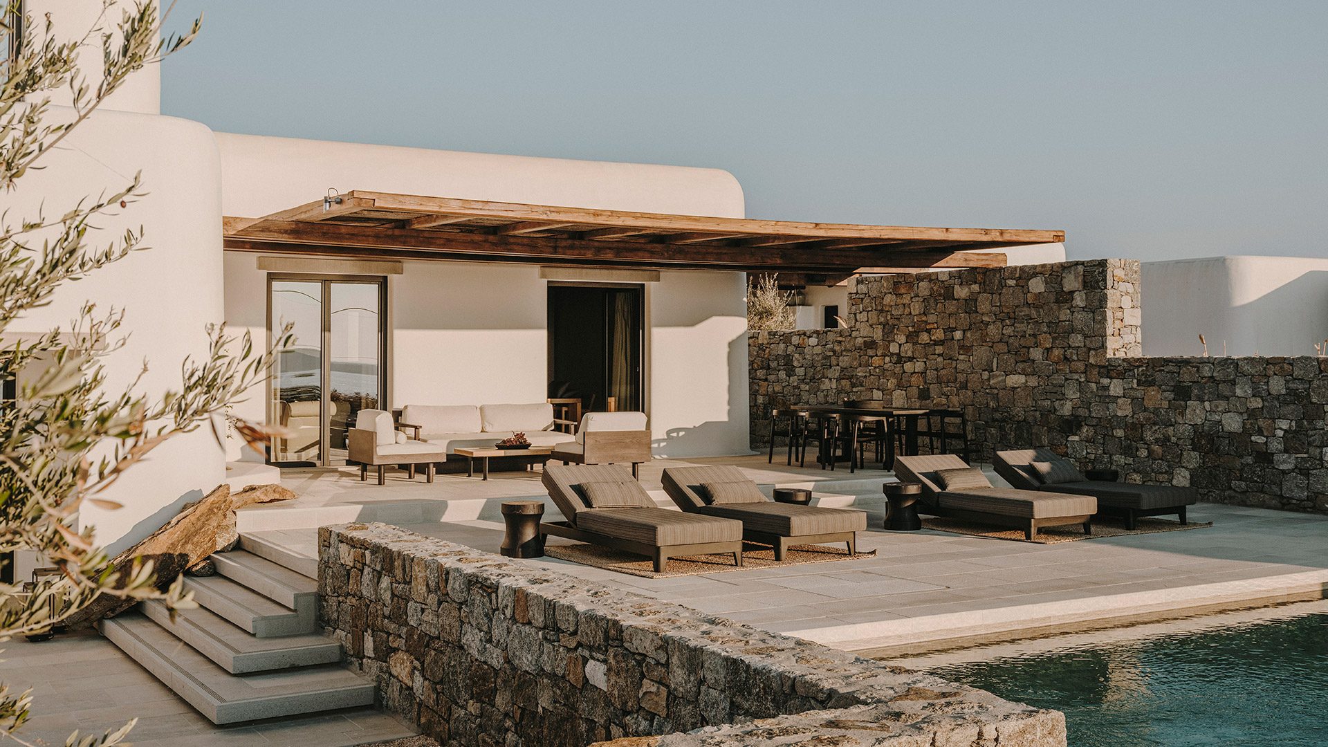 Kalesma Mykonos: A Quiet Escape Above The Aegean
