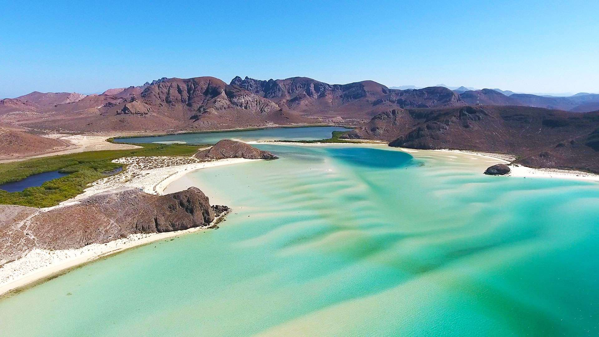10 Best Beaches To Travel For 2026 Summer