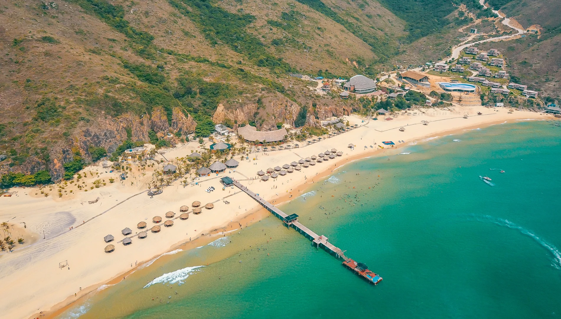 10 Best Beaches To Travel For 2026 Summer