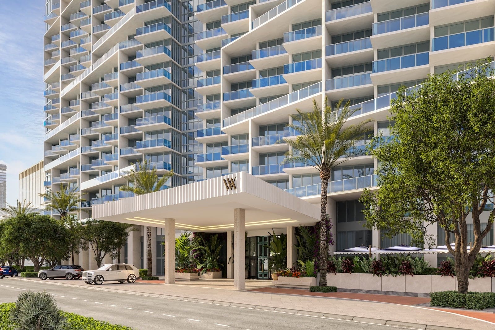 A Hotel Trades Its Party Dress for Pearls on Miami Beach