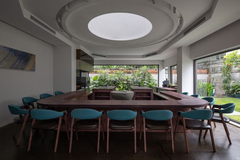 CieL Dining: A Quiet Revolution Beneath Saigon’s Sky