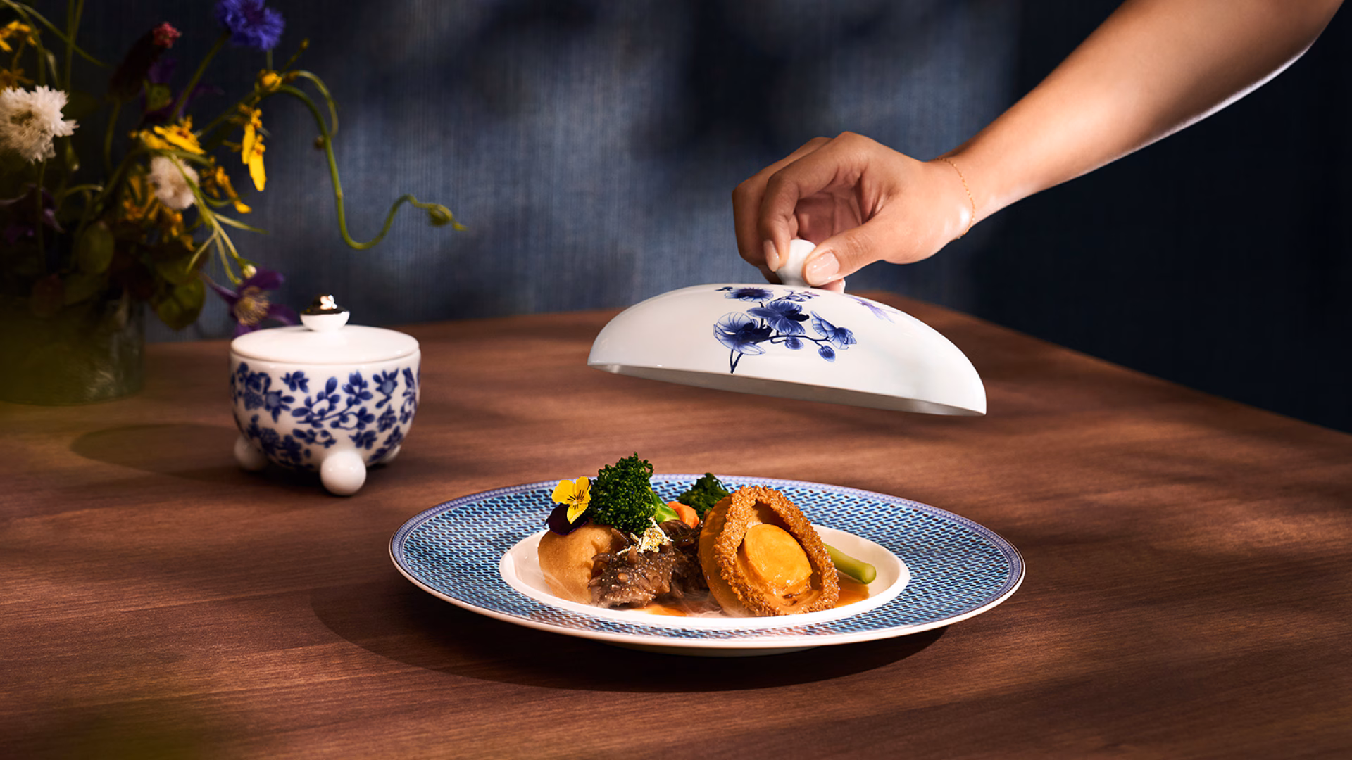 Jin Ting Wan: Cantonese Cuisine Elevated Above The City