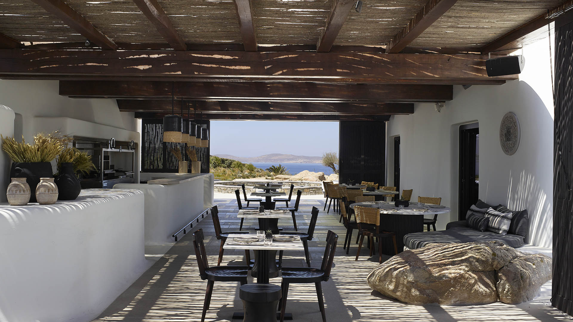 Kalesma Mykonos: A Quiet Escape Above The Aegean