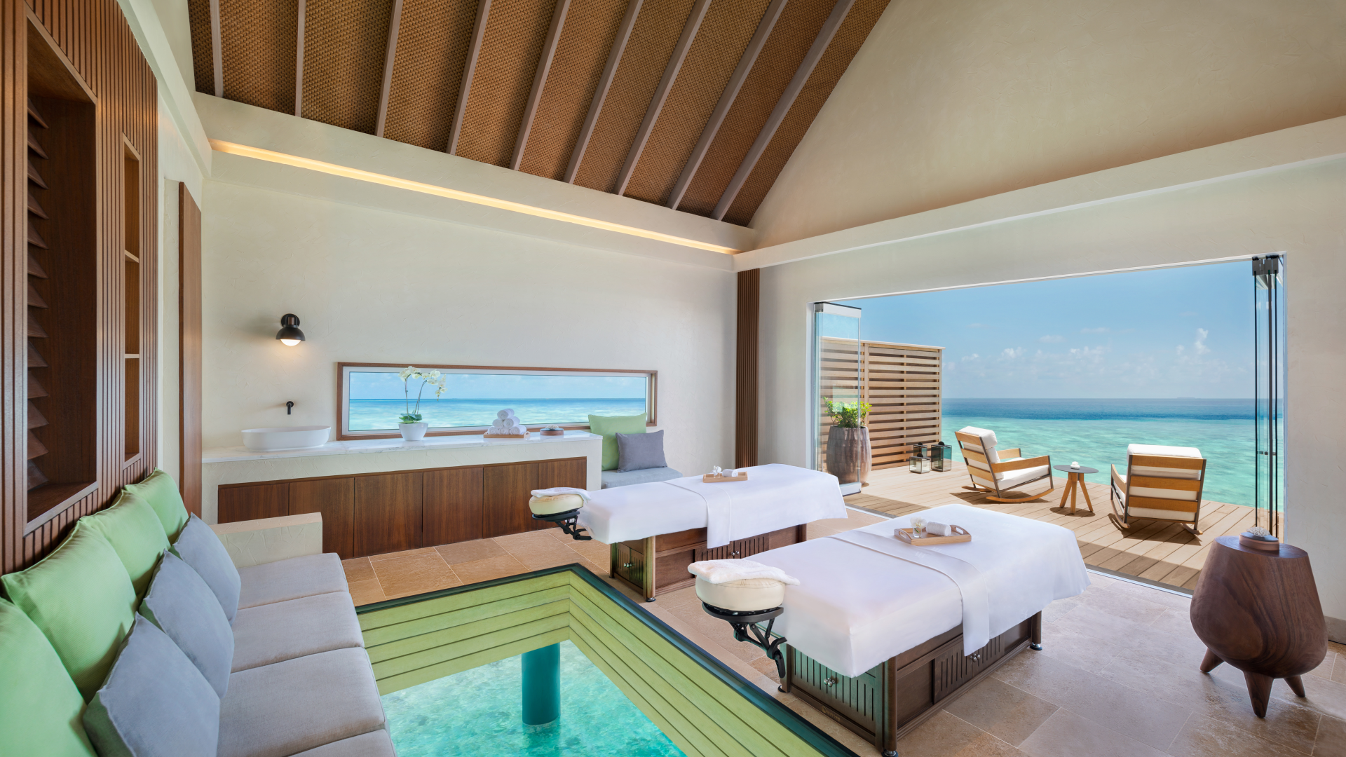 Paradise Refined: A Journey Into Waldorf Astoria Maldives Ithaafushi