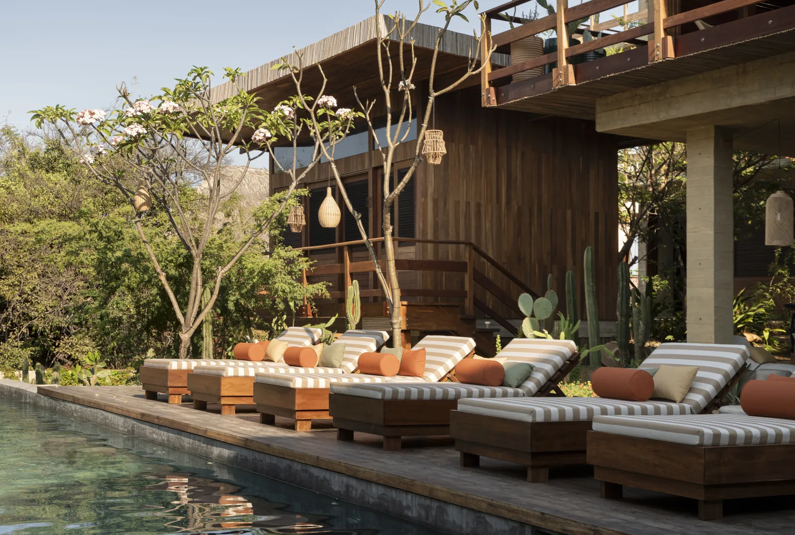Ennea Hotel: Where Mexican Craftsmanship Meets Coastal Quiet