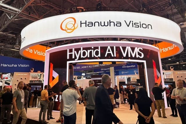 Hanwha Semitech Eyes FOPLP Revenue as TCB Tools Lift Q2 Earnings