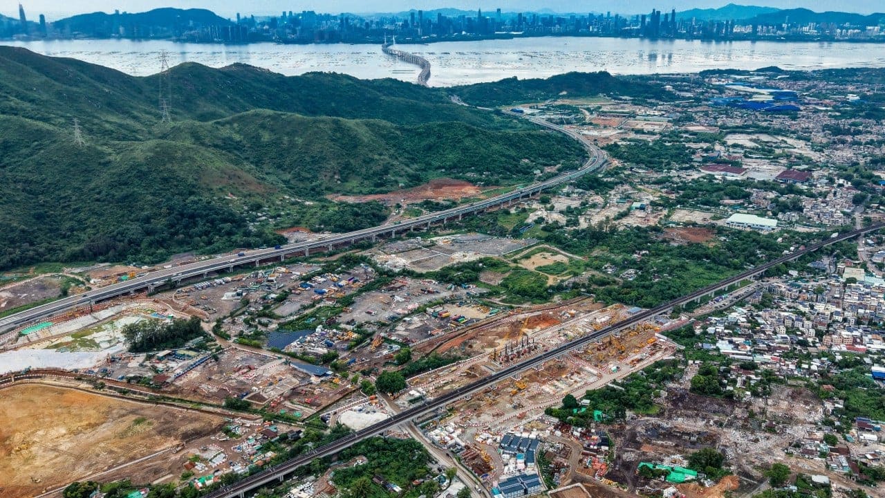 Hong Kong Awards First Northern Metropolis Land to Mainland-Local Consortium