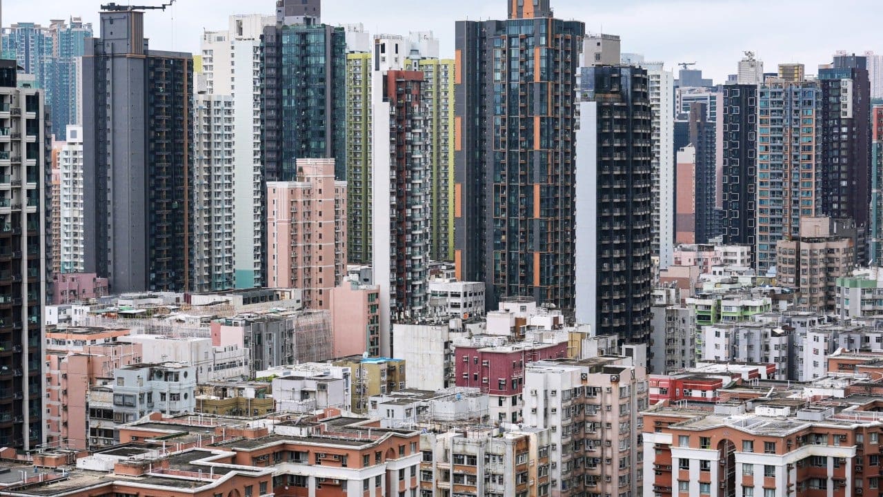 Hong Kong Property Rally Faces Four Headwinds