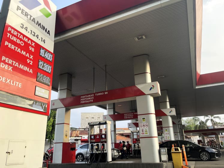 Indonesia Plans to Restrict Subsidized Fuel by Vehicle Type