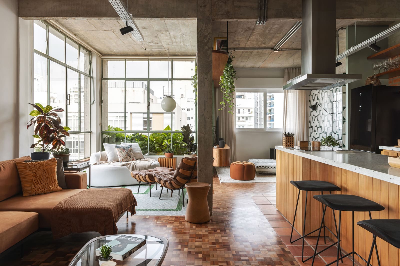 Industrial Heritage Meets Brazilian Warmth in São Paulo Apartment