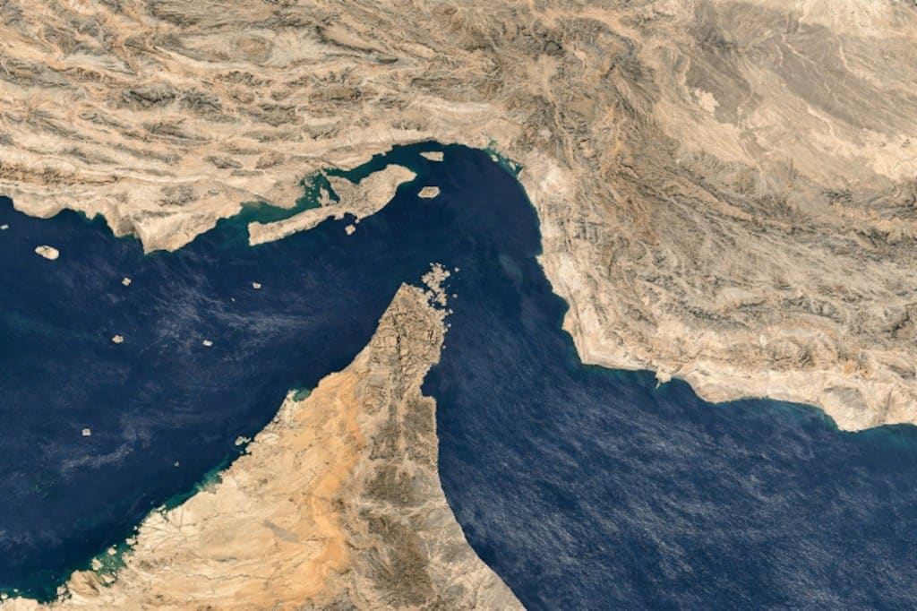 Iran Courts Asian Powers at SCO and BRICS Summits Amid Hormuz Closure
