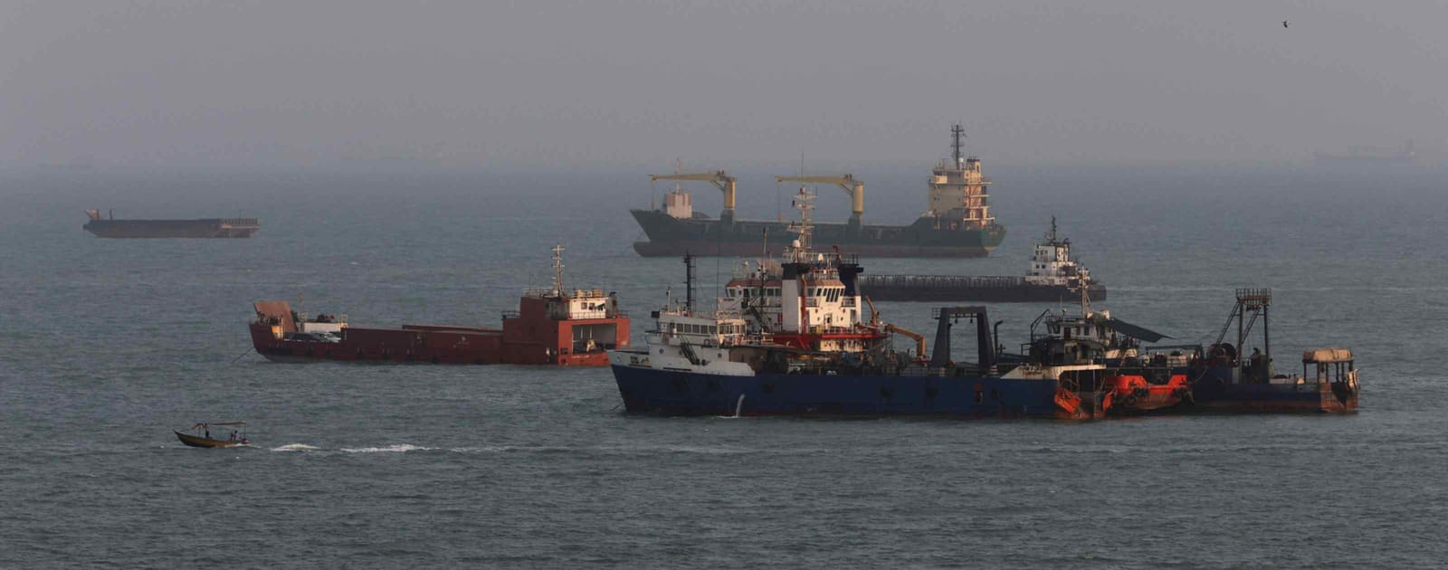 Japan Considers State Backstop for Tanker Insurance Amid Gulf Tensions