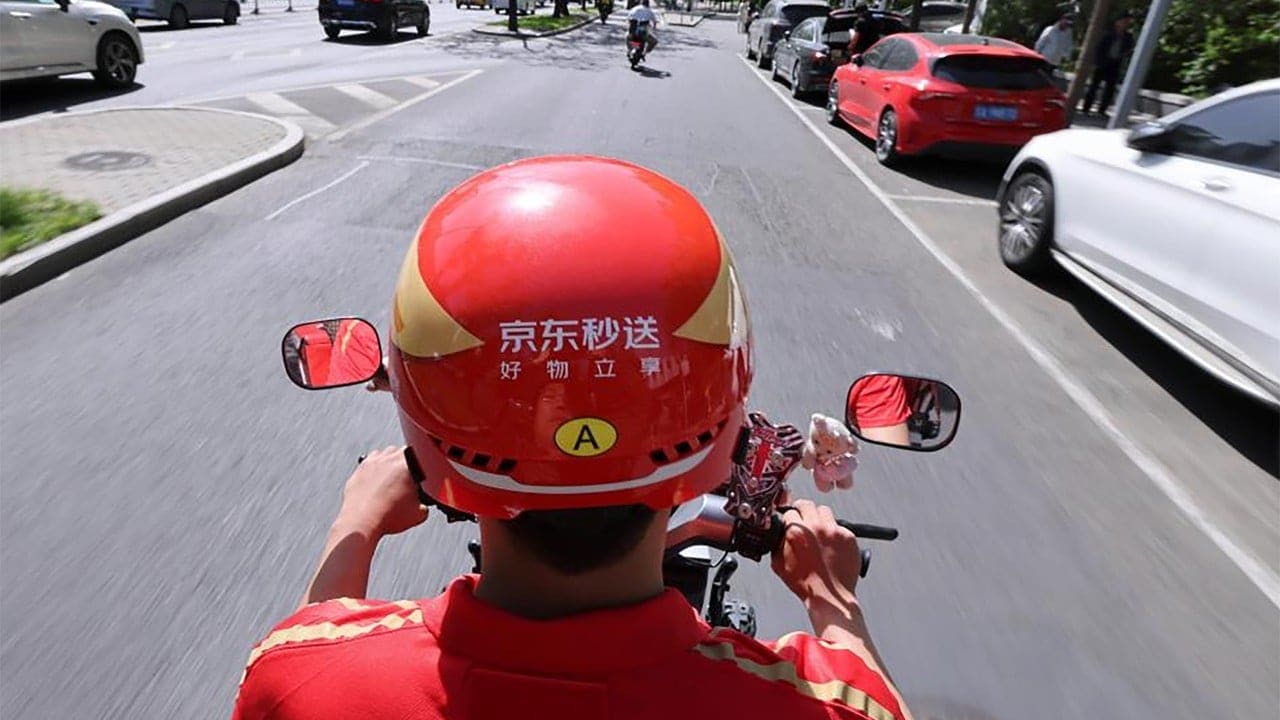 JD.com Posts Profit Growth While Revenue Slips in Competitive Chinese E-commerce Market