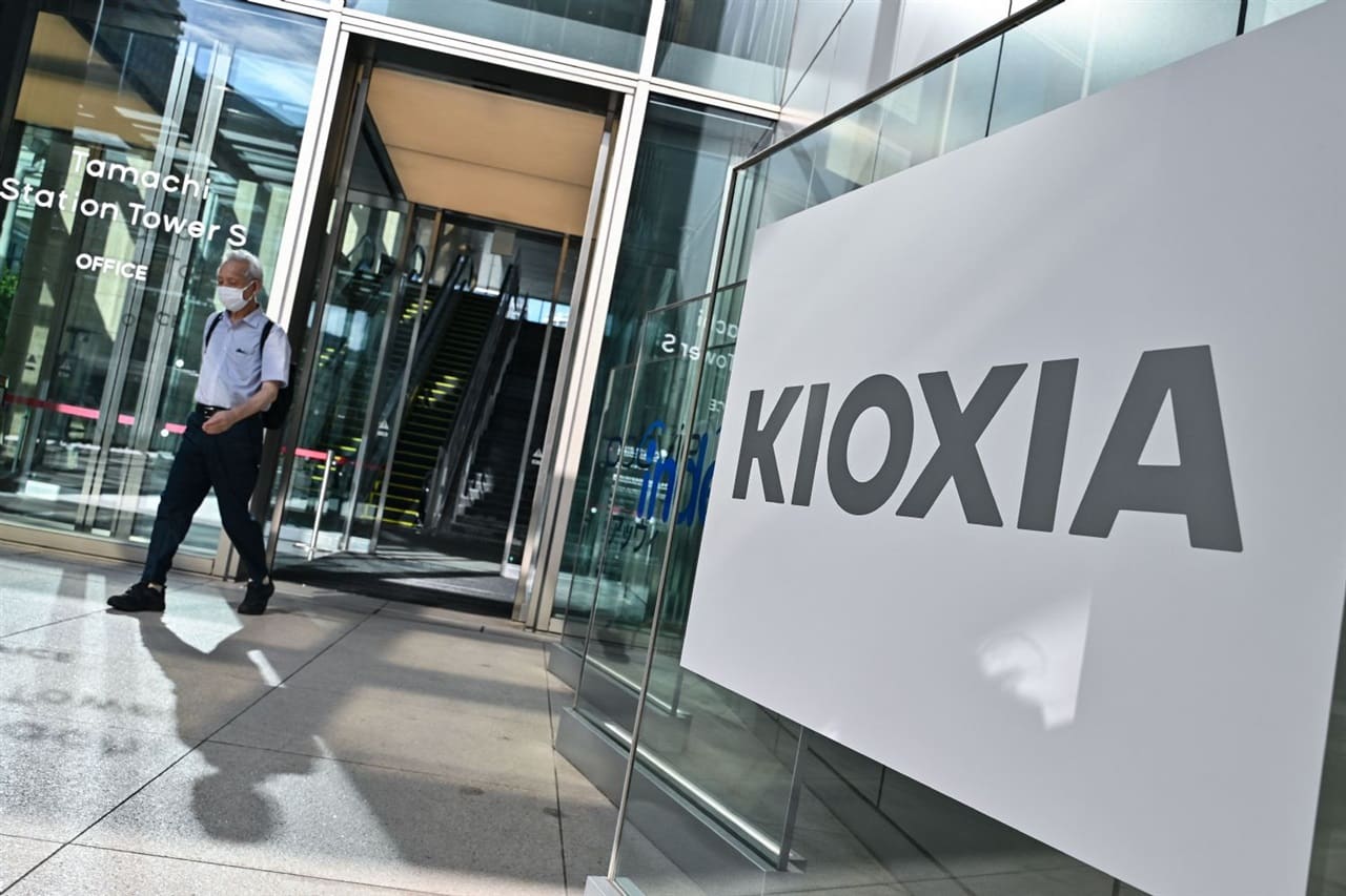 Kioxia Pushes Flash Memory to Replace DRAM Amid Market Squeeze