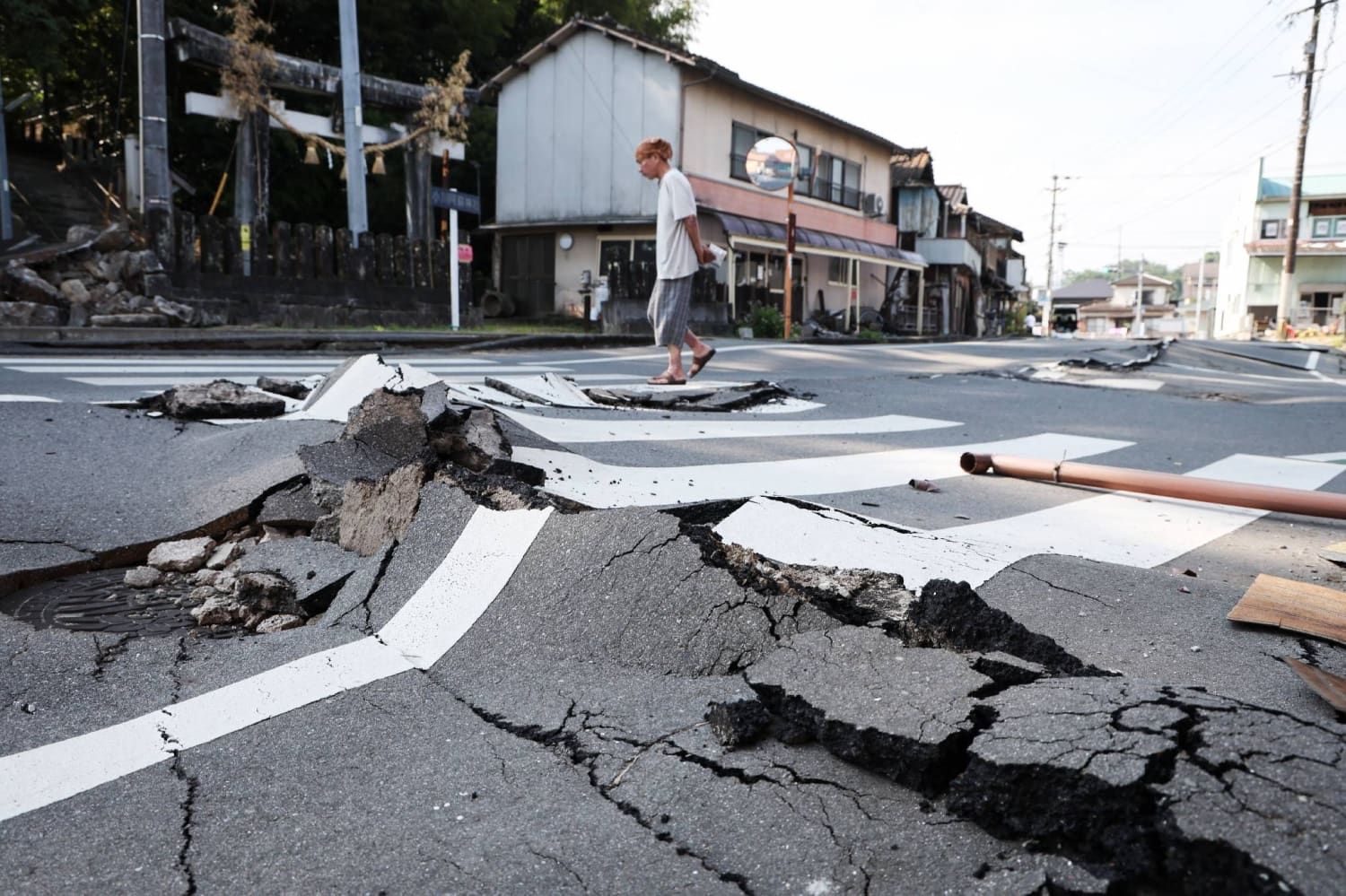 Kumamoto Earthquake Forces Extended Auto Plant Shutdowns Across Kyushu
