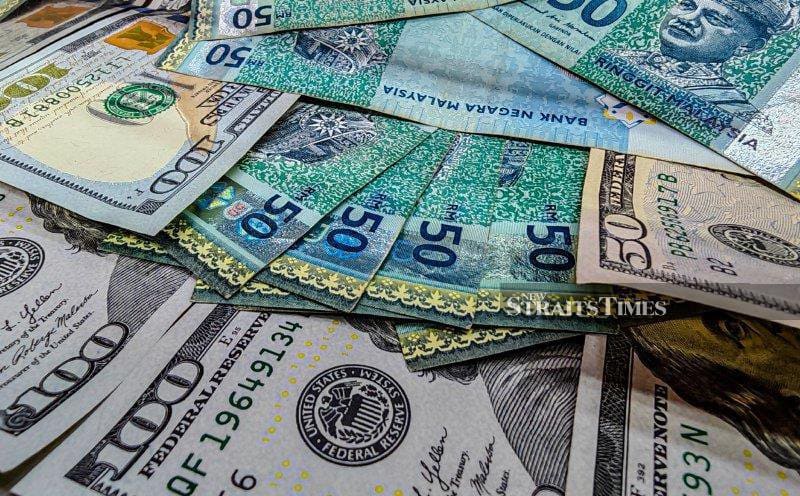 Malaysia's Currency Edges Higher as Markets Brace for US Employment Data