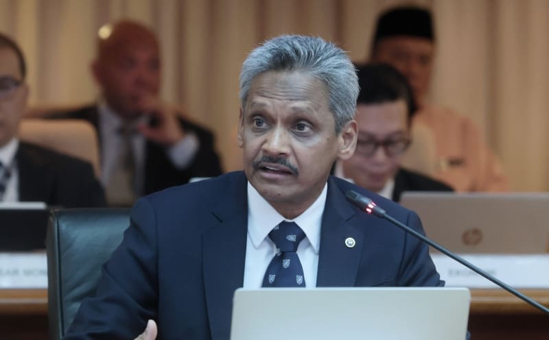 Malaysia Targets High-End Growth Despite Energy Supply Disruption