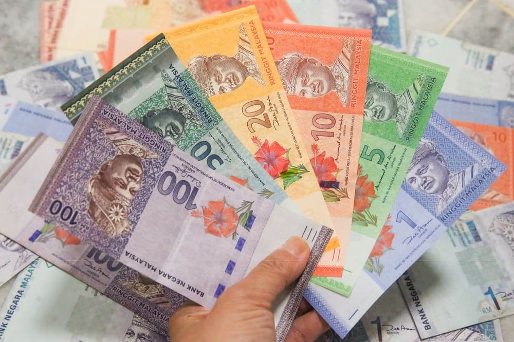 Malaysian Ringgit Gains Ground as Markets Anticipate Fed and BOJ Rate Moves